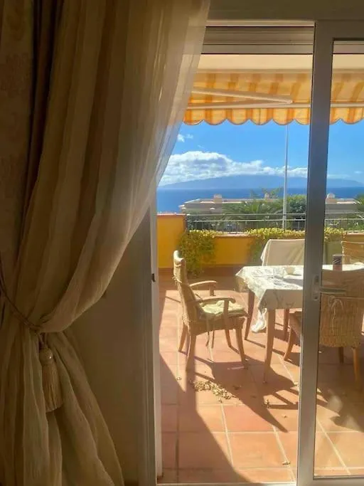 Oceanview Apartment With Garden And Bbq Zone Puerto de Santiago
